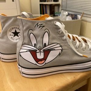 Looney Tunes Chuck Taylor all star Hi bugs Bunny
